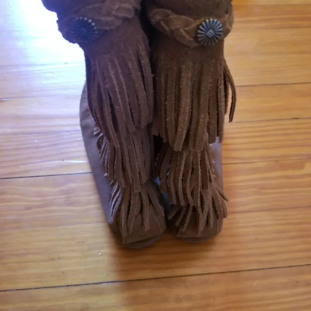 Minnetonka Youth 3 Brown Boots Leather‎ 3 Layer Fringe Southwestern Cosplay